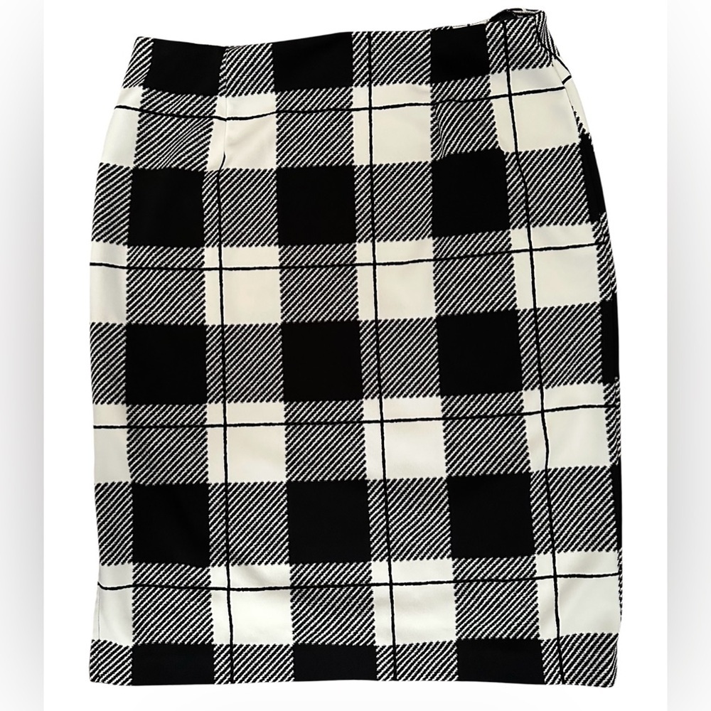 Worthington Black and White Plaid Pencil Skirt